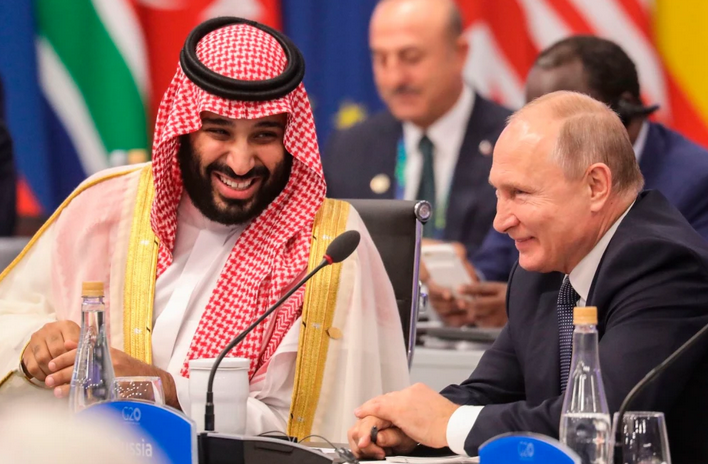 Russian President Vladimir Putin and Saudi Crown Prince Mohammed bin Salman attend the G-20 Leaders' Summit in Buenos Aires, Argentina on Nov. 30, 2018.
